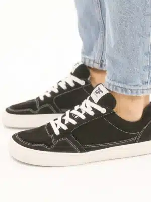 Cheste Freekers Negro Microfibra